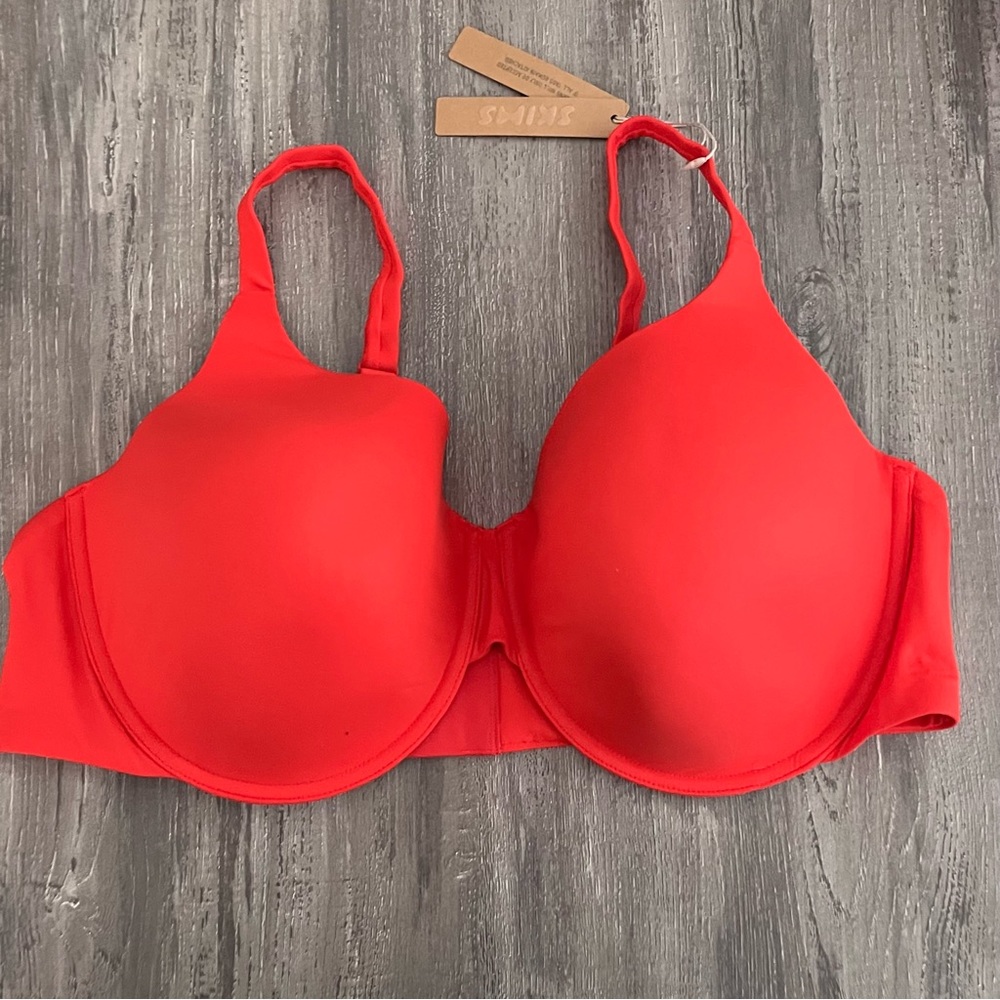 New Skims bra